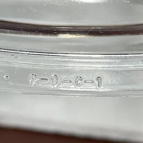 Vintage 2 quart Corning Ware Spice of Life La Marjolaine A-2-B with lid P-9-C-1 - Picture 11 of 11